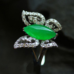 玻璃種滿綠翡翠A貨玉蝴蝶戒指女款圖