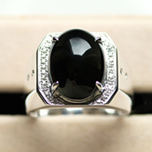 天然墨翠翡翠A貨戒指男款 鑲金鉆緬甸墨玉指環圖