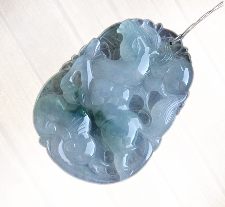 馬到成功緬甸老坑天然A貨翡翠冰種馬掛件圖