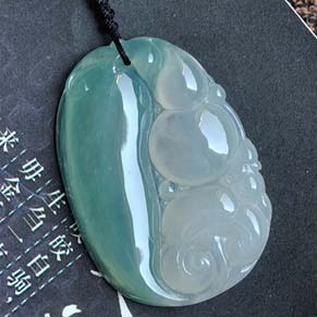 青絲風凌緬甸老坑冰種天然翡翠A貨福瓜掛件 圖