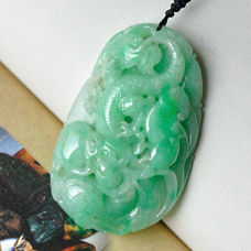 飛龍乘云緬甸天然冰糯種翡翠龍掛件 A貨翡翠龍吊墜