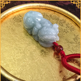 招財進寶天然緬甸A貨翡翠老坑糯種開光貔貅掛件