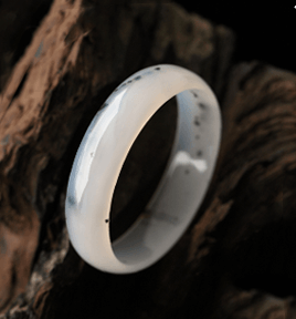 顏丹鬢綠天然浮萍綠草瑪瑙手鐲 內徑57.9mm